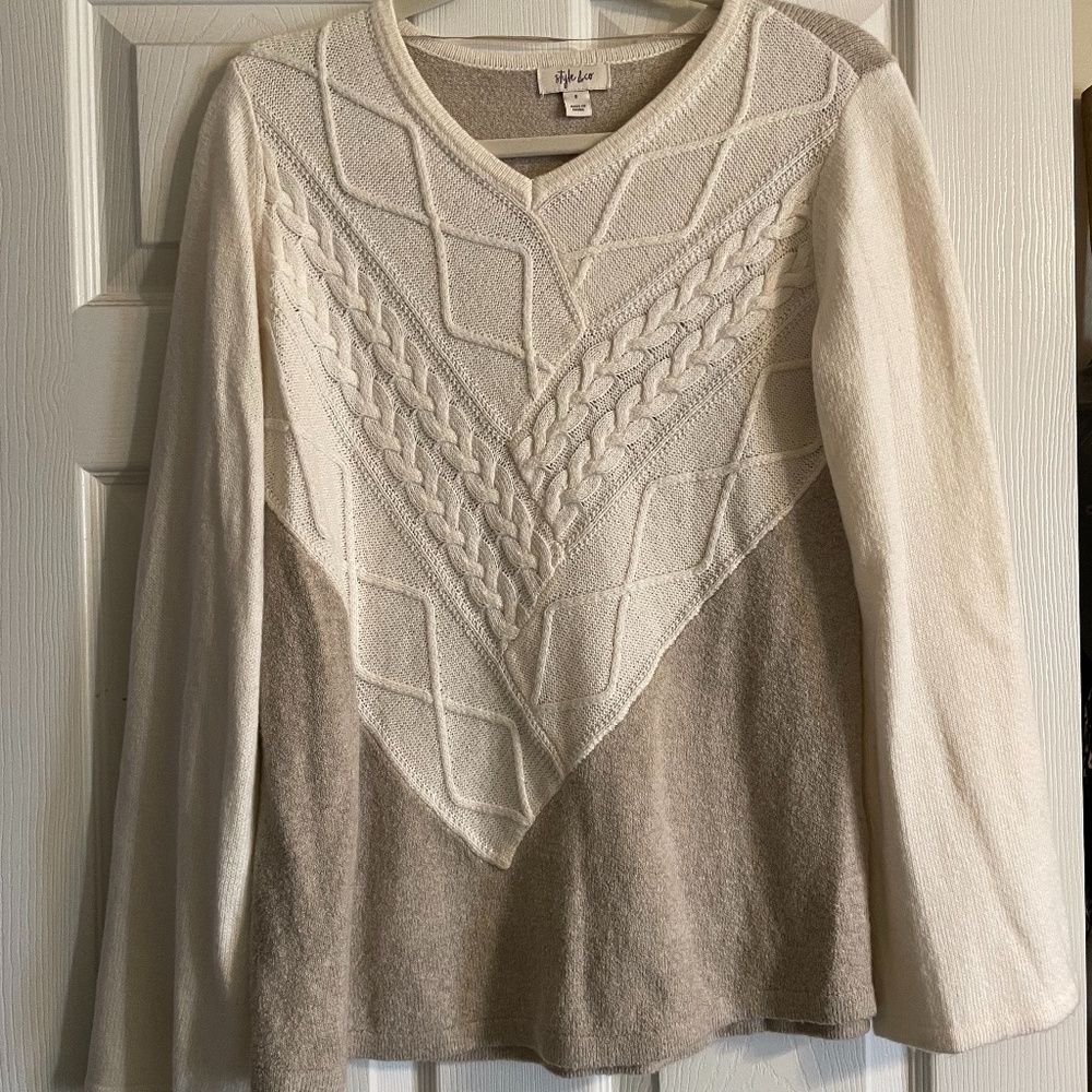 Women's Small Cream/Tan Sweater